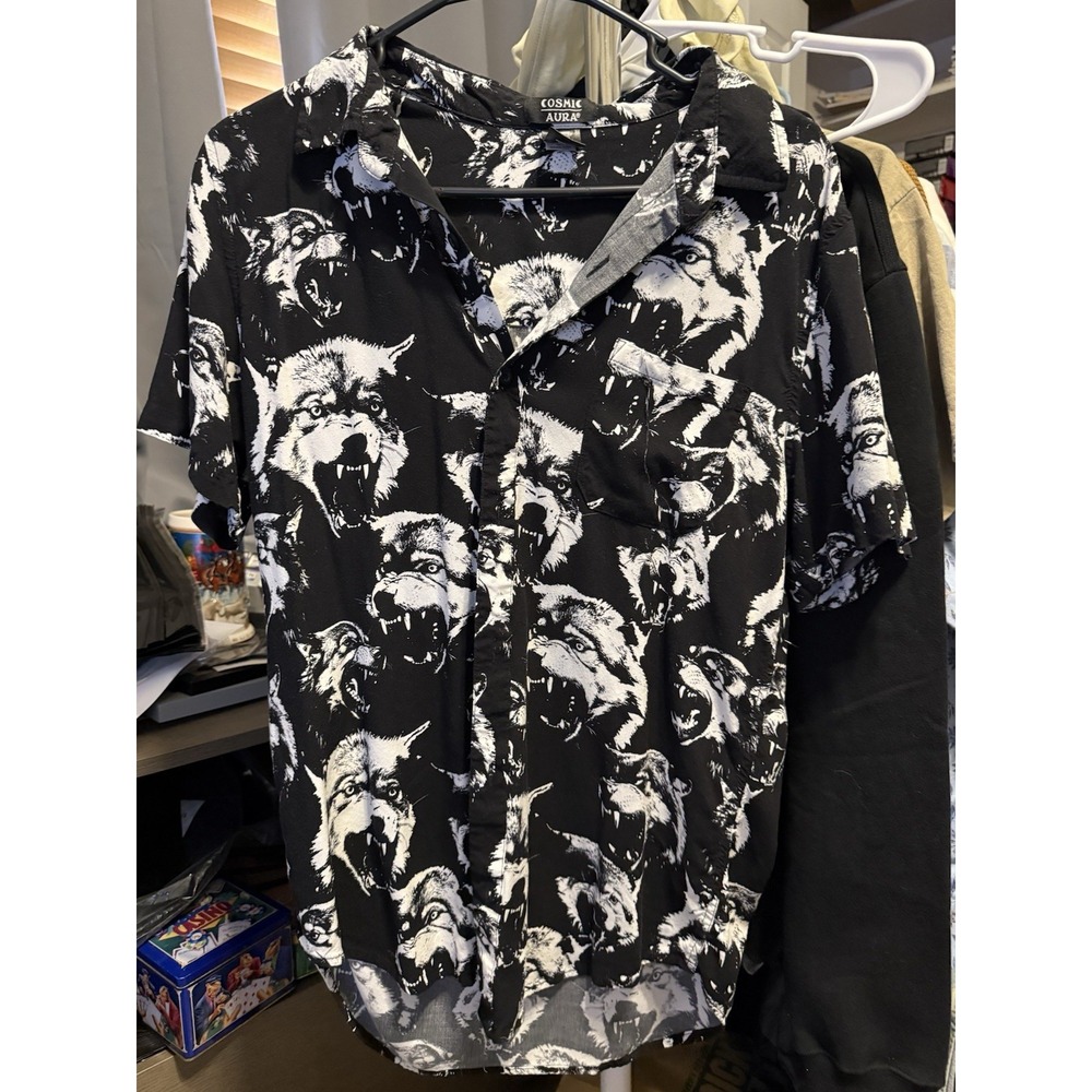 Cosmic Aura Wolves Button Up Size Large